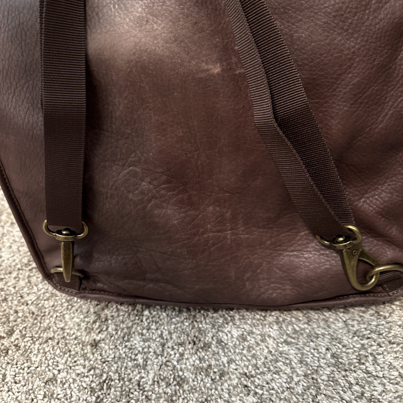 Levenger Beige Light Brown Leather Large Convertible Bag Backpack