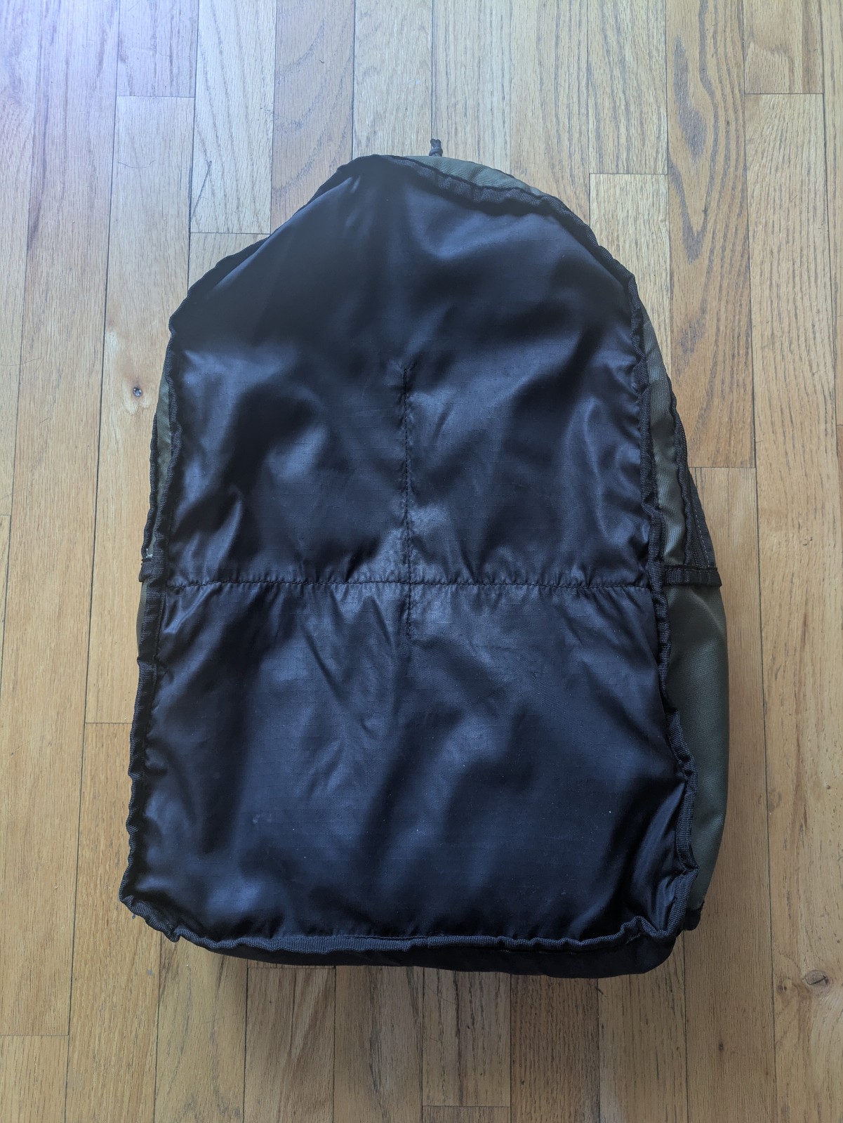 The Brown Buffalo Standard backpack green olive black, used see desc $189 retail