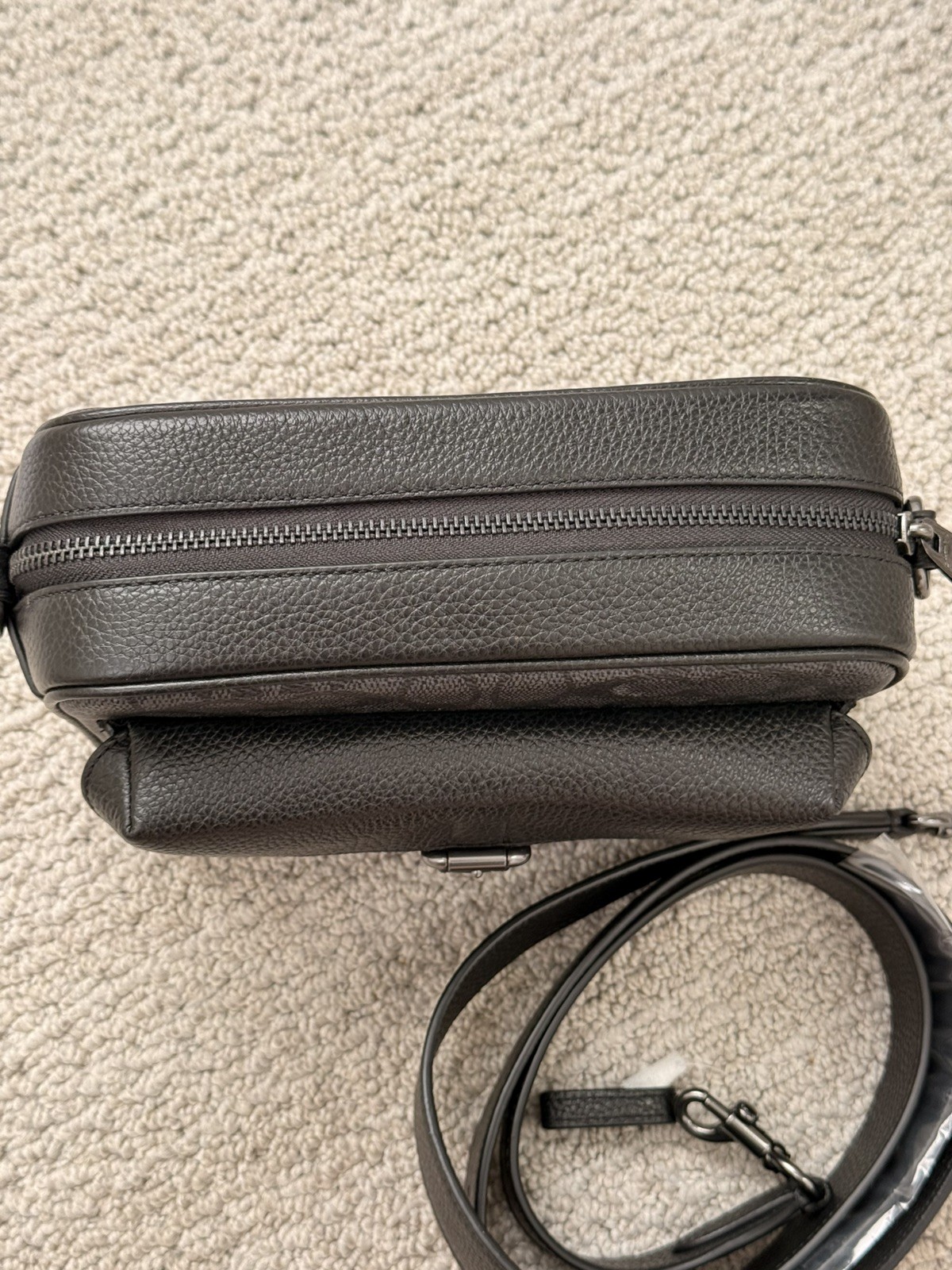 NWT 🖤 COACH MEN’S CW217 Warner Crossbody Bag In Signature Canvas Charcoal/Black